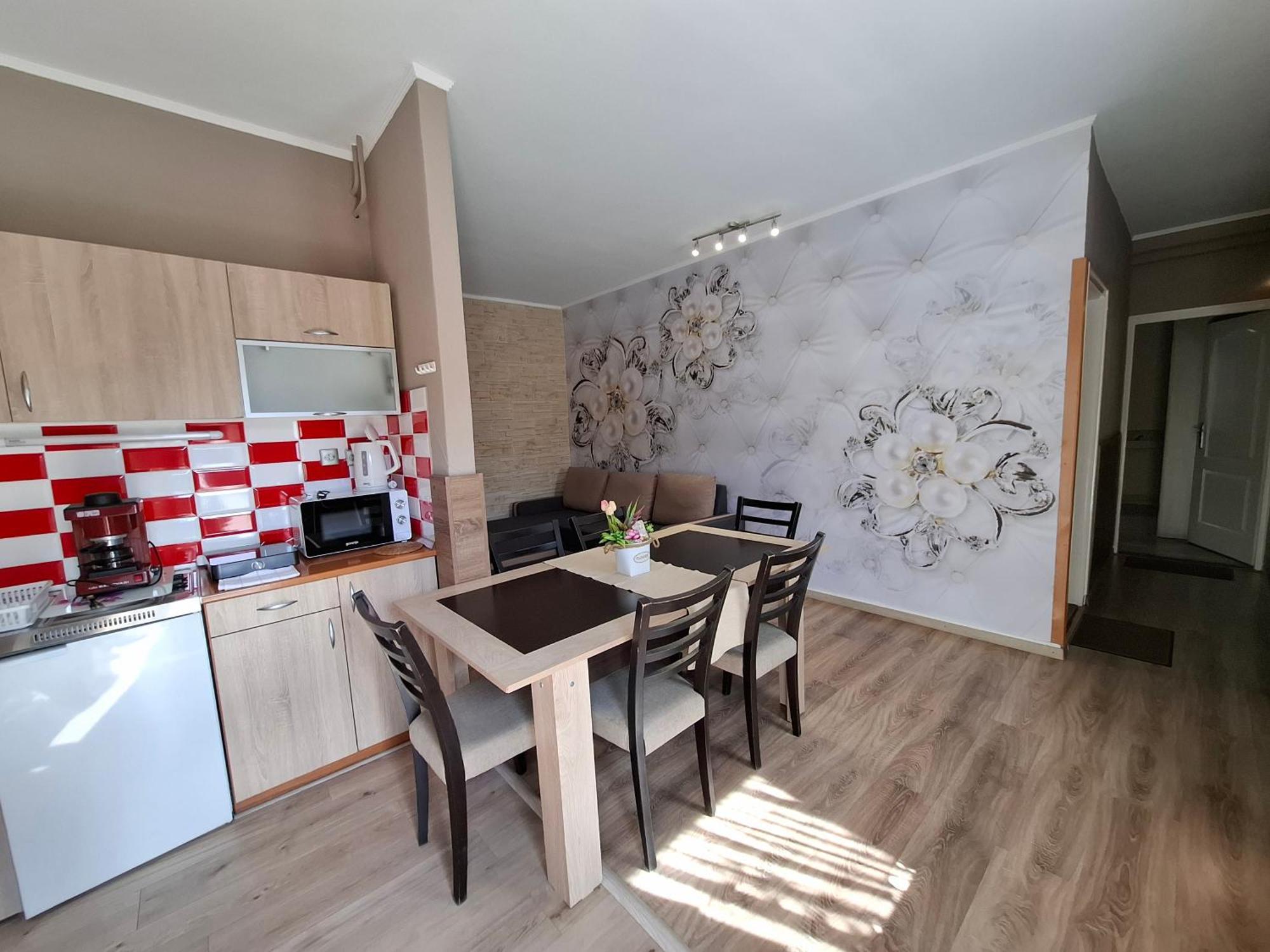 Kek Laguna Wellness Apartmanok 艾格扎洛克 外观 照片